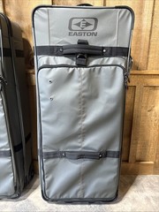 Easton Bowtruk Gen2 Roller Bow Case