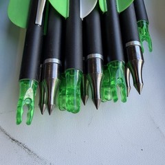 330-Pcs Archery Arrows 31.5” Length 5/16” Diameter Mixed Styles