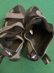 EVOLV Defy Black and Gray Rock Climbing Shoes Mens Size US 9.5 Womens 10.5 EU 41