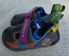 Evolv Ashima X Brain Dead Zenist Climbing Shoes Size 6 Multi Color