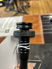 Used Bowfinger 12” Stabilizer With 2oz Weight Black