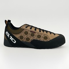 NEW size 12.5 adidas Guide Tennie Rock Climbing Approach Shoes Cardboard Brown