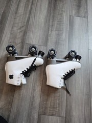 Lucky Brand Oliver Quad Roller Skates Women’s Size 6 EU 37 White