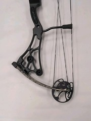 Martin Archery 2019 Inferno RH Compound Bow 45-60# 27-30″ Draw NEW