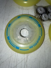 NEW Powerslide Fothon Rage LED Wheels Yellow 4 Pack (one Wheel has small Defect)