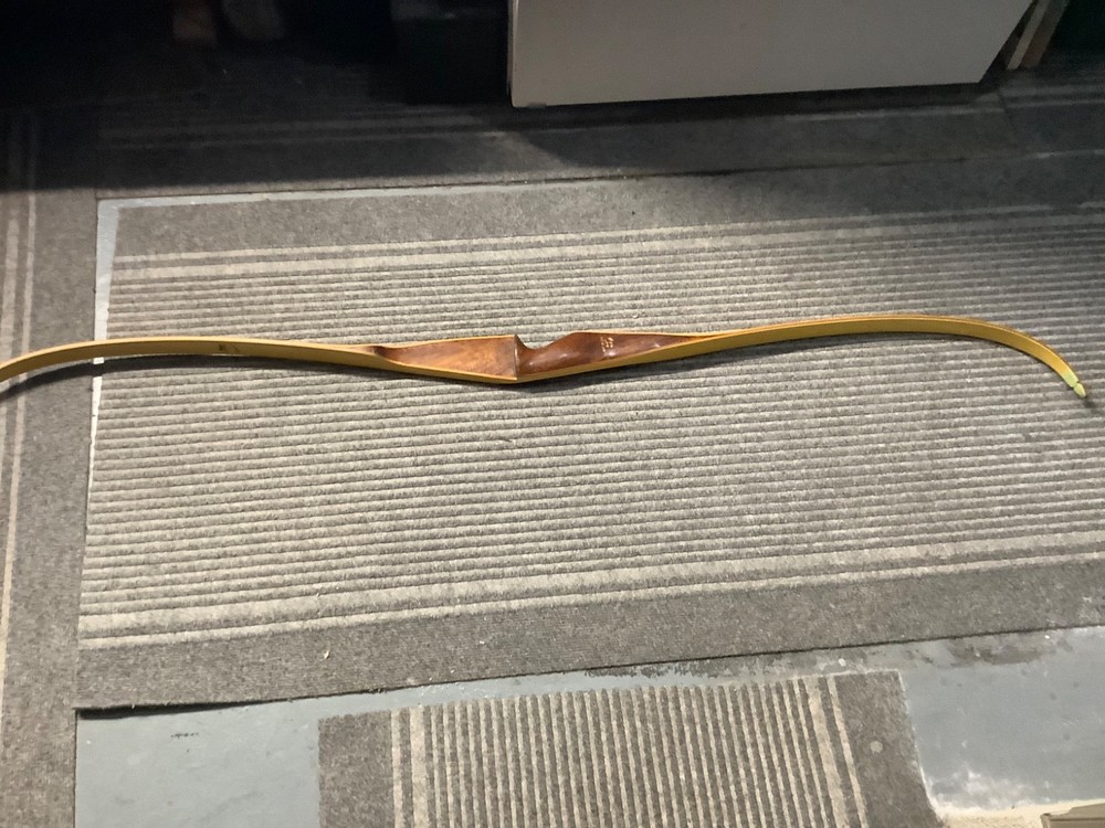 Bear Archery Tigercat Recurve Bow 62″ 45#