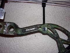 Bear Archery Cruzer G-2 Left Hand Compound Bow NICE
