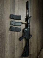 AEG Polymer and Metal Airsoft M4