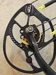 Bowtech Prodigy Rh 60 Lb 29″ Draw TACTIC CBE 3 Pin Bstinger Stabilizer W Sling