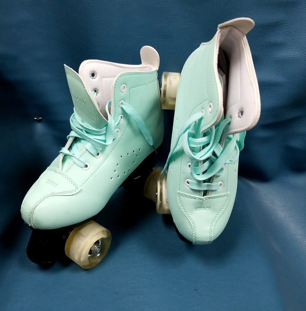 Nattork Mint Green Roller Skates Women 7.5