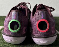 US Men’s 8.5/W 10 – Faith Kipyegon x Nike Air Zoom Victory 2 «Fuchsia Dream» (1)