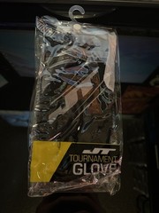 17 Pairs of JT Paintball Tournament Gloves Size Medium