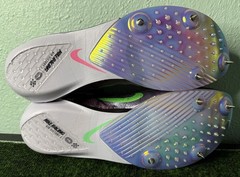 US Men’s 8.5/W 10 – Faith Kipyegon x Nike Air Zoom Victory 2 «Fuchsia Dream» (1)