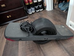 Safety Certification: This Onewheel Pint is UL 2272 certified.