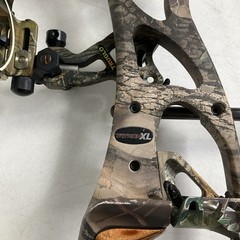 Hoyt Trykon XL (75th Anniversary) RH Camo Weight 60 lbs-70 lbs Freedom SKB Case