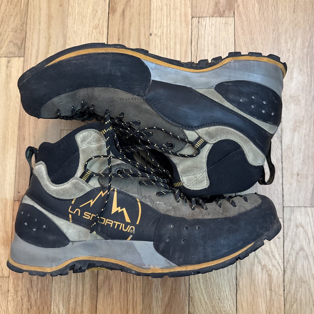 La Sportiva Ganda Guide Approach Shoes size 10.5US/44EU