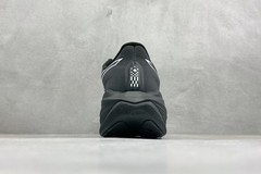 ASICS Superblast 3 Black Graphite 1013A187-001 New Men’s 4-11