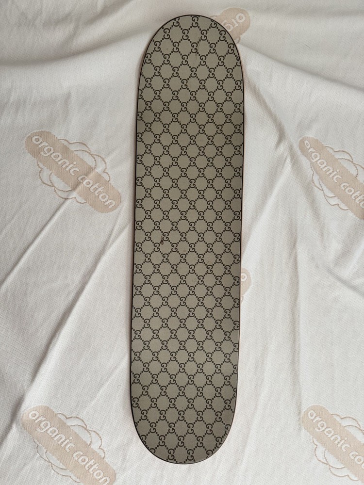Supreme Illegal Business Controls America SS18 Red Skateboard Deck Bape Gucci