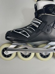 Rollerblade Tempest 90C Inline Skates Men’s US 9.5 90mm Wheels SG9 Bearings