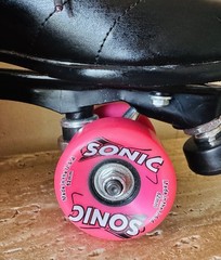Sure-Grip Roller Skates Men’s Size 7 Black Rebel, $239