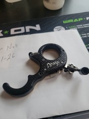 B3 Archery Omega Thumb Release – Brass