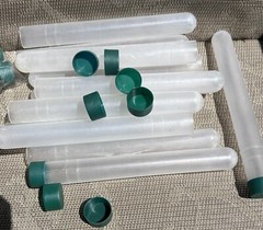 20 Paintball tubes : 10 rounds .68 cal used with caps