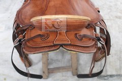Western Saddle Roping Ranch Work Equestrian Trail Horse Wade Tree A Fork Premium