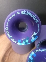 Orangatang Stimulus 70mm 83 a , Purple Wheels 1 sets of 4pcs