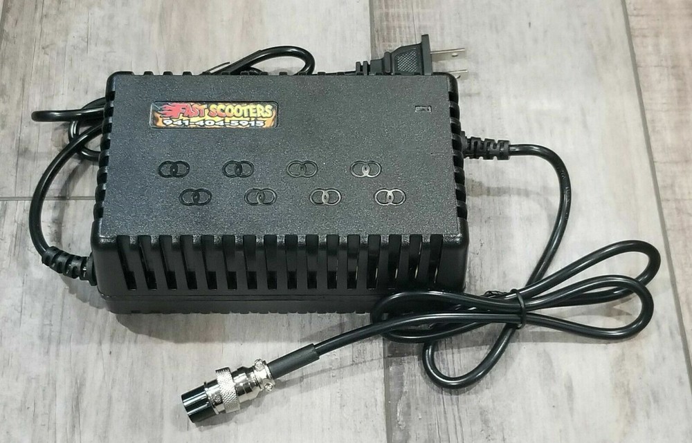 24 volt 3 pin Battery Charger 1.8 Amp 3 pin inline 3 charger Gel AGM and SLA
