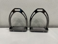 Korsteel 4.5″ Aluminum Stirrups For Horses, Black
