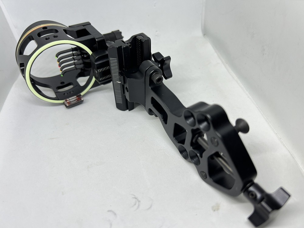 Axion RD5 Sight Black 5 Pin .019 RH or LH