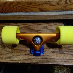 Gullwing Neil Carver Longboard 50°trucks, Orangatang Stimulus wheels set