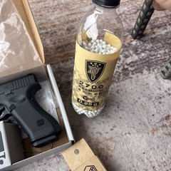 NEW Glock G45 Gas Blowback Airsoft Pistol with Extended Mag – Black (2276345)