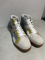 Nike SB Blazer Mid Skateboarding Shoes US 15 Medium D Multicolor Gum Sole