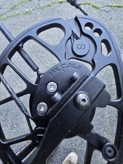 matthews avail, 28 inch stabalizer, drop away rest. 45 pound mods, 25.5 in draw
