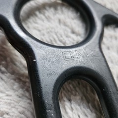 CMC Rescue 8 Figure Eight Rappelling Descender 5f04 Mbs 13.5 Kn 10084m 0074