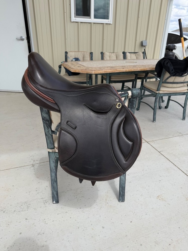 Peter Horobin Kanga 17” Jump Saddle Stridefree Tree