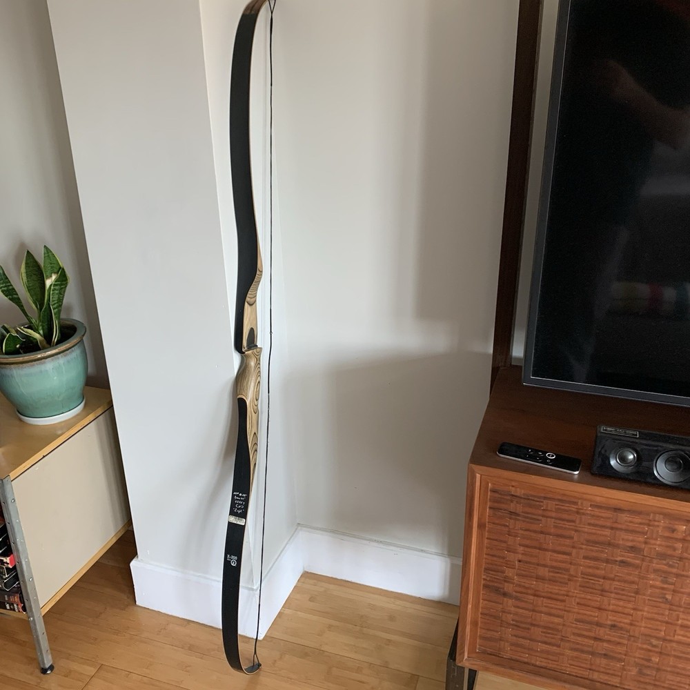 Martin Archery X-200 Recurve Bow @28″ 60” 08357 “Left” Made in the USA