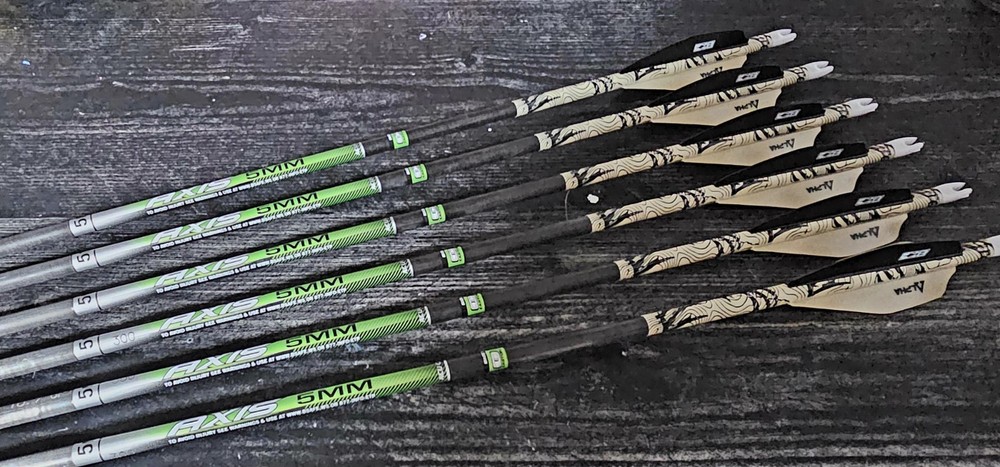 Easton 5mm Axis 300 Custom Arrows W/ 50 Gr Halfouts | 6 Arrows | Uncut