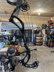 PSE Sicario RH 60-70 Lbs DW (new GAS string)
