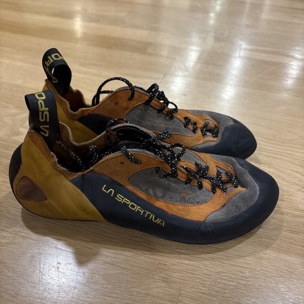 La Sportiva Mens Size 41 (US 8.5) Lace Up Rock Climbing Shoes Womens 9.5