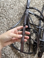 Full Size Silverleaf Brown Leather English Bridle “V” Bling Browband & Reins SHM