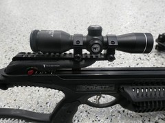 Barnett Whitetail Hunter Pro FX Crossbow W/Case