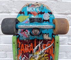 Powell Peralta 1987 Skateboard Steve Caballero Dragon & Bats Tracker Trucks Vtg.