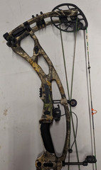2019 Hoyt RX7 Carbon Realtree Camo Compound Bow! RH 28.5-30″ 70-80lb