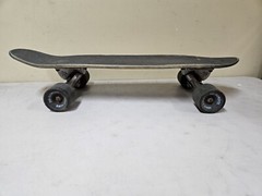 SKATEBOARD GULLWING CHARGER TRUCKS SAN CLEMENTE SIXTY EIGHT WHEELS 27″ x 7″