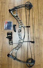 Hoyt Maxxis 31 RH 60-70# 28-30” XTR Cam no.3 Fuse Sight Grip New GAS Strings