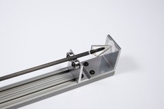 Spine and arrow tester . ram