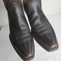 Vintage ARIAT Brown Western Boots Embroidery Decorative Stitching 8.5D