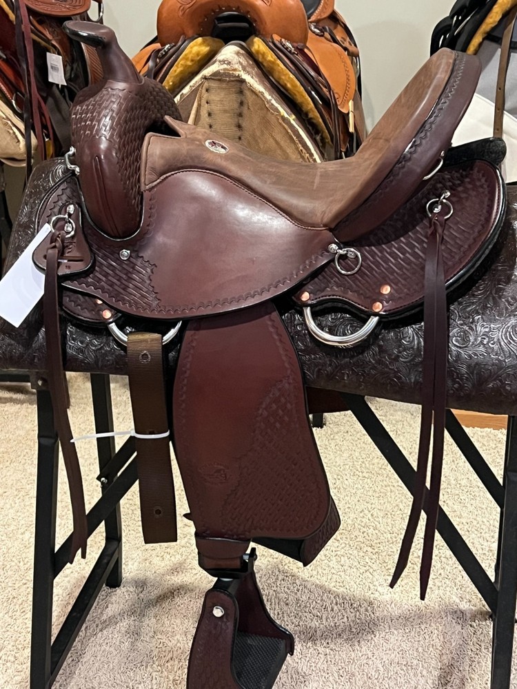 Simco Gaited trail saddle